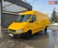 Желтый Мерседес Sprinter, объемом двигателя 2.15 л и пробегом 508 тыс. км за 7000 $, фото 1 на Automoto.ua