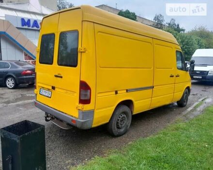 Жовтий Мерседес Sprinter, об'ємом двигуна 2.15 л та пробігом 420 тис. км за 7500 $, фото 4 на Automoto.ua