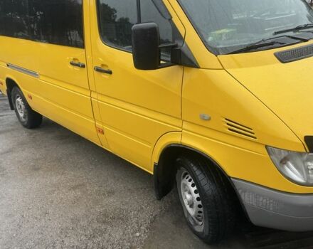 Жовтий Мерседес Sprinter, об'ємом двигуна 2.1 л та пробігом 450 тис. км за 7100 $, фото 7 на Automoto.ua