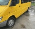 Жовтий Мерседес Sprinter, об'ємом двигуна 2.1 л та пробігом 450 тис. км за 7100 $, фото 6 на Automoto.ua