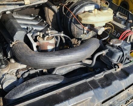 Желтый Мерседес Sprinter, объемом двигателя 2.2 л и пробегом 400 тыс. км за 3900 $, фото 9 на Automoto.ua