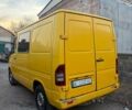 Желтый Мерседес Sprinter, объемом двигателя 2.1 л и пробегом 573 тыс. км за 5700 $, фото 2 на Automoto.ua