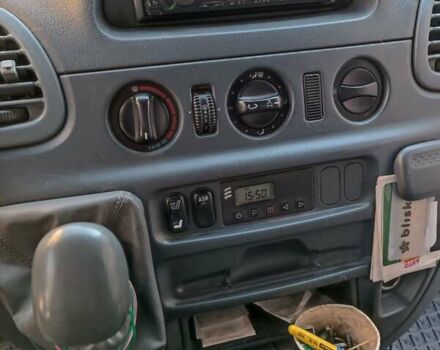Желтый Мерседес Sprinter, объемом двигателя 0 л и пробегом 511 тыс. км за 11000 $, фото 7 на Automoto.ua