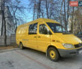 Желтый Мерседес Sprinter, объемом двигателя 2.1 л и пробегом 387 тыс. км за 8300 $, фото 1 на Automoto.ua
