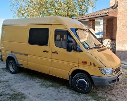 Желтый Мерседес Sprinter, объемом двигателя 0 л и пробегом 511 тыс. км за 11000 $, фото 2 на Automoto.ua