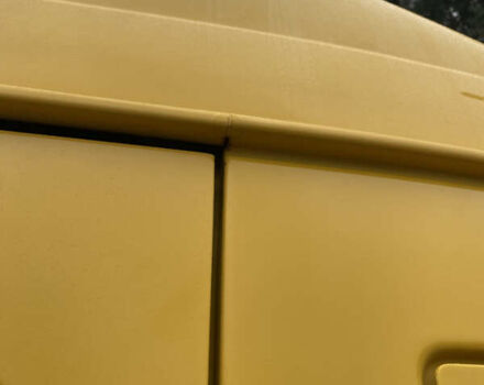 Жовтий Мерседес Sprinter, об'ємом двигуна 2.1 л та пробігом 380 тис. км за 8950 $, фото 72 на Automoto.ua