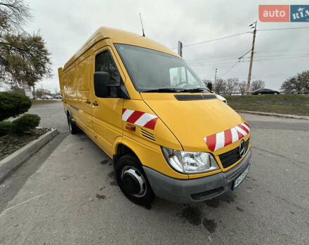 Жовтий Мерседес Sprinter, об'ємом двигуна 0 л та пробігом 175 тис. км за 22750 $, фото 25 на Automoto.ua