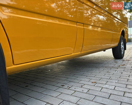 Мерседес Sprinter 2006 у Рівному на Automoto.ua Жовтий Мерседес Sprinter, об'ємом двигуна 2.2 л та пробігом 377 тис. км за 11450 $, фото 20 на Automoto.ua