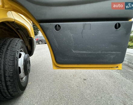 Жовтий Мерседес Sprinter, об'ємом двигуна 0 л та пробігом 175 тис. км за 22750 $, фото 22 на Automoto.ua