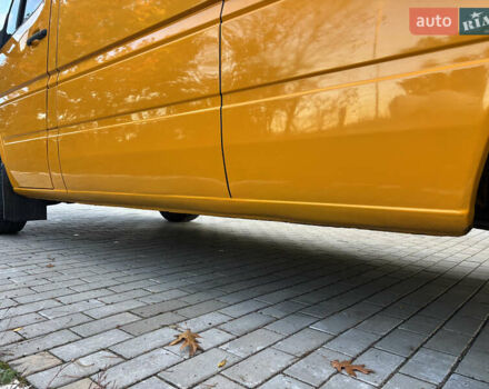 Мерседес Sprinter 2006 у Рівному на Automoto.ua Жовтий Мерседес Sprinter, об'ємом двигуна 2.2 л та пробігом 377 тис. км за 11450 $, фото 21 на Automoto.ua