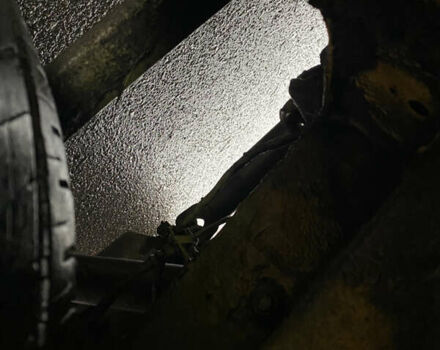 Жовтий Мерседес Sprinter, об'ємом двигуна 2.1 л та пробігом 380 тис. км за 8950 $, фото 52 на Automoto.ua