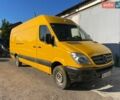 Желтый Мерседес Sprinter, объемом двигателя 2.15 л и пробегом 444 тыс. км за 9888 $, фото 1 на Automoto.ua
