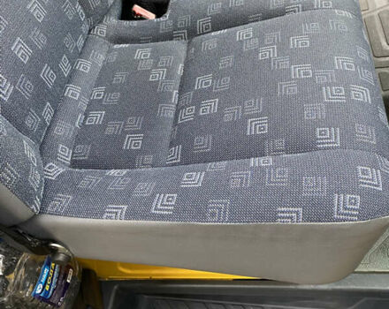 Жовтий Мерседес Sprinter, об'ємом двигуна 2.1 л та пробігом 380 тис. км за 8950 $, фото 63 на Automoto.ua