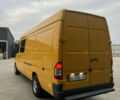 Желтый Мерседес Sprinter, объемом двигателя 0 л и пробегом 350 тыс. км за 12000 $, фото 1 на Automoto.ua