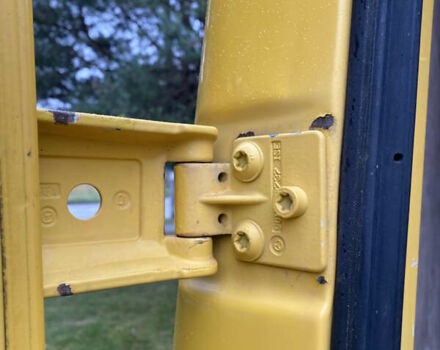 Жовтий Мерседес Sprinter, об'ємом двигуна 2.1 л та пробігом 380 тис. км за 8950 $, фото 29 на Automoto.ua