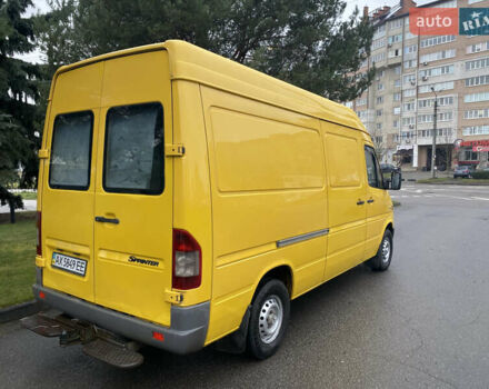 Жовтий Мерседес Sprinter, об'ємом двигуна 2.1 л та пробігом 380 тис. км за 8950 $, фото 16 на Automoto.ua