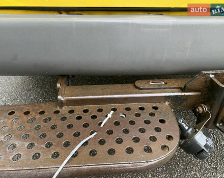 Жовтий Мерседес Sprinter, об'ємом двигуна 2.1 л та пробігом 380 тис. км за 8950 $, фото 82 на Automoto.ua