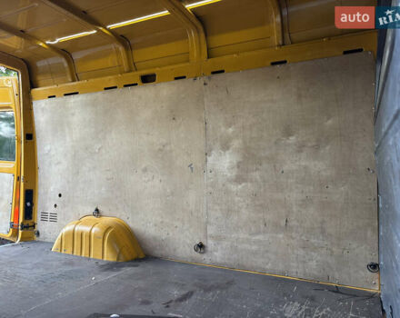 Мерседес Sprinter 2006 у Рівному на Automoto.ua Жовтий Мерседес Sprinter, об'ємом двигуна 2.2 л та пробігом 377 тис. км за 11450 $, фото 51 на Automoto.ua