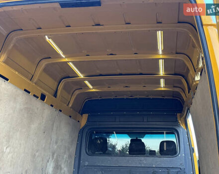 Мерседес Sprinter 2006 у Рівному на Automoto.ua Жовтий Мерседес Sprinter, об'ємом двигуна 2.2 л та пробігом 377 тис. км за 11450 $, фото 44 на Automoto.ua