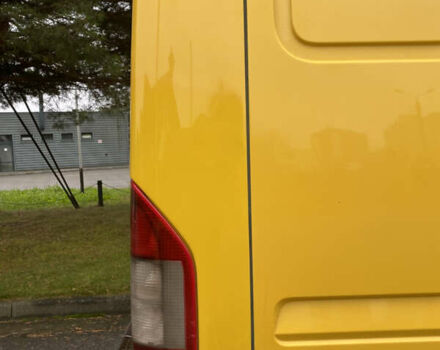 Жовтий Мерседес Sprinter, об'ємом двигуна 2.1 л та пробігом 380 тис. км за 8950 $, фото 23 на Automoto.ua