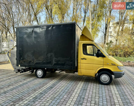 Жовтий Мерседес Sprinter, об'ємом двигуна 2.2 л та пробігом 495 тис. км за 6700 $, фото 14 на Automoto.ua
