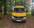 Желтый Мерседес Sprinter, объемом двигателя 2.7 л и пробегом 368 тыс. км за 12500 $, фото 1 на Automoto.ua