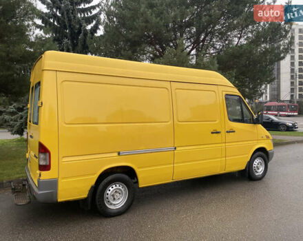 Жовтий Мерседес Sprinter, об'ємом двигуна 2.1 л та пробігом 380 тис. км за 8950 $, фото 4 на Automoto.ua