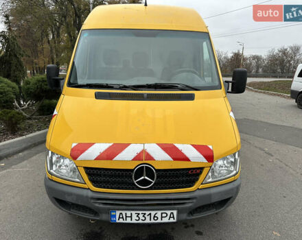 Жовтий Мерседес Sprinter, об'ємом двигуна 0 л та пробігом 175 тис. км за 22750 $, фото 32 на Automoto.ua