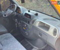 Мерседес Sprinter 2006 у Рівному на Automoto.ua Жовтий Мерседес Sprinter, об'ємом двигуна 2.2 л та пробігом 377 тис. км за 11450 $, фото 36 на Automoto.ua