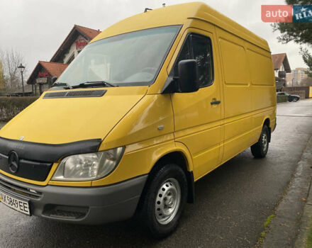 Жовтий Мерседес Sprinter, об'ємом двигуна 2.1 л та пробігом 380 тис. км за 8950 $, фото 38 на Automoto.ua