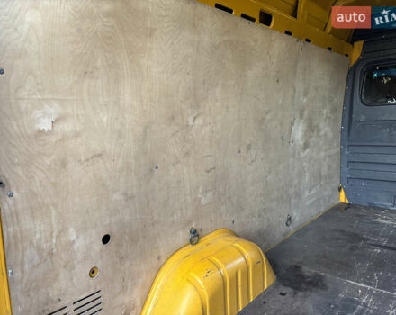 Мерседес Sprinter 2006 у Рівному на Automoto.ua Жовтий Мерседес Sprinter, об'ємом двигуна 2.2 л та пробігом 377 тис. км за 11450 $, фото 48 на Automoto.ua