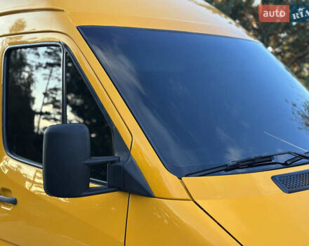 Мерседес Sprinter 2006 у Рівному на Automoto.ua Жовтий Мерседес Sprinter, об'ємом двигуна 2.2 л та пробігом 377 тис. км за 11450 $, фото 25 на Automoto.ua