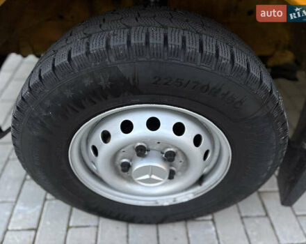 Мерседес Sprinter 2006 у Рівному на Automoto.ua Жовтий Мерседес Sprinter, об'ємом двигуна 2.2 л та пробігом 377 тис. км за 11450 $, фото 62 на Automoto.ua