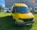 Желтый Мерседес Sprinter, объемом двигателя 2.15 л и пробегом 330 тыс. км за 10500 $, фото 22 на Automoto.ua