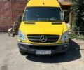 Жовтий Мерседес Sprinter, об'ємом двигуна 3 л та пробігом 300 тис. км за 12000 $, фото 1 на Automoto.ua