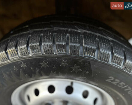 Мерседес Sprinter 2006 у Рівному на Automoto.ua Жовтий Мерседес Sprinter, об'ємом двигуна 2.2 л та пробігом 377 тис. км за 11450 $, фото 59 на Automoto.ua