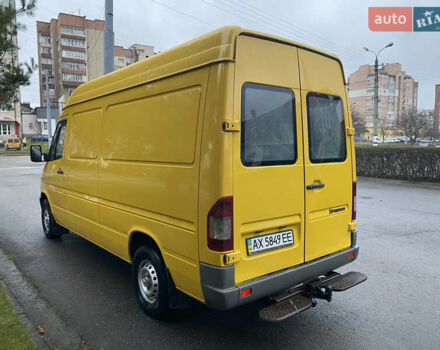 Жовтий Мерседес Sprinter, об'ємом двигуна 2.1 л та пробігом 380 тис. км за 8950 $, фото 61 на Automoto.ua