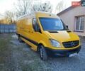 Желтый Мерседес Sprinter, объемом двигателя 2.15 л и пробегом 698 тыс. км за 12700 $, фото 1 на Automoto.ua