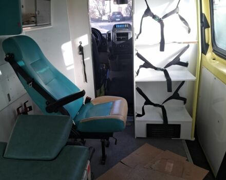 Жовтий Мерседес Sprinter, об'ємом двигуна 2.2 л та пробігом 350 тис. км за 7000 $, фото 6 на Automoto.ua