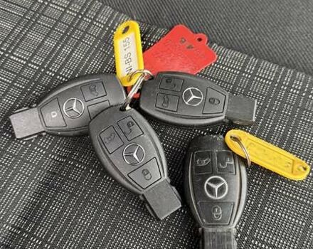 Жовтий Мерседес Sprinter, об'ємом двигуна 2.2 л та пробігом 138 тис. км за 25000 $, фото 25 на Automoto.ua