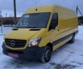 Желтый Мерседес Sprinter, объемом двигателя 2.2 л и пробегом 138 тыс. км за 25000 $, фото 1 на Automoto.ua