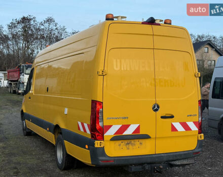 Жовтий Мерседес Sprinter, об'ємом двигуна 3 л та пробігом 16 тис. км за 58476 $, фото 5 на Automoto.ua