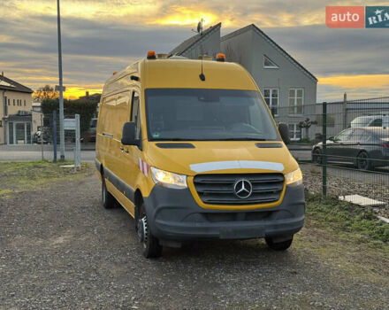 Жовтий Мерседес Sprinter, об'ємом двигуна 3 л та пробігом 16 тис. км за 58476 $, фото 1 на Automoto.ua