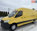Желтый Мерседес Sprinter, объемом двигателя 2.14 л и пробегом 327 тыс. км за 21500 $, фото 4 на Automoto.ua