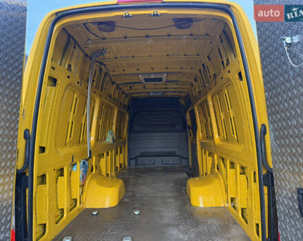 Жовтий Мерседес Sprinter, об'ємом двигуна 3 л та пробігом 16 тис. км за 58476 $, фото 16 на Automoto.ua
