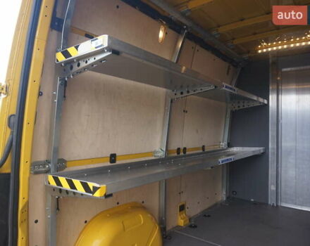 Желтый Мерседес Sprinter, объемом двигателя 0 л и пробегом 72 тыс. км за 18000 $, фото 41 на Automoto.ua