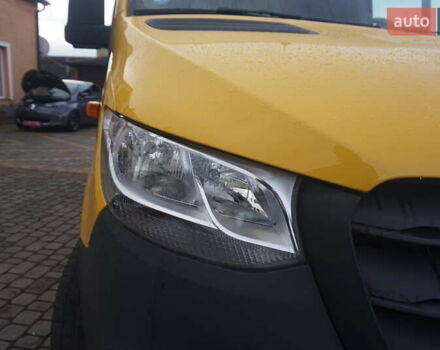 Желтый Мерседес Sprinter, объемом двигателя 0 л и пробегом 72 тыс. км за 18000 $, фото 21 на Automoto.ua