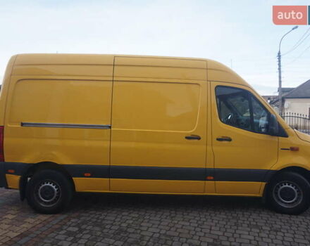 Желтый Мерседес Sprinter, объемом двигателя 0 л и пробегом 72 тыс. км за 18000 $, фото 15 на Automoto.ua