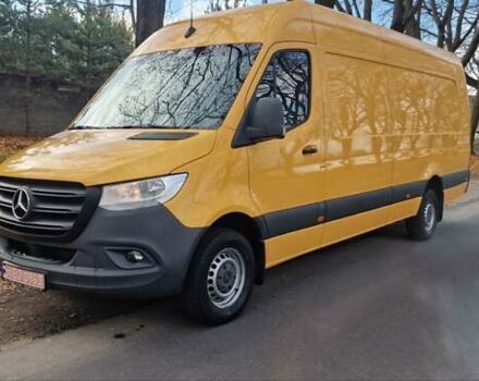 Желтый Мерседес Sprinter, объемом двигателя 3 л и пробегом 330 тыс. км за 38500 $, фото 15 на Automoto.ua