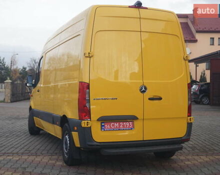Желтый Мерседес Sprinter, объемом двигателя 0 л и пробегом 72 тыс. км за 18000 $, фото 8 на Automoto.ua